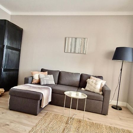 Tolstoi Scandinavian 1 Bedroom Apartment + Free Parking Tartu Exteriér fotografie